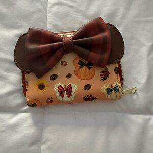 Loungefly Disney Minnie Mouse Fall Pumpkin Mini Zipper Wallet
